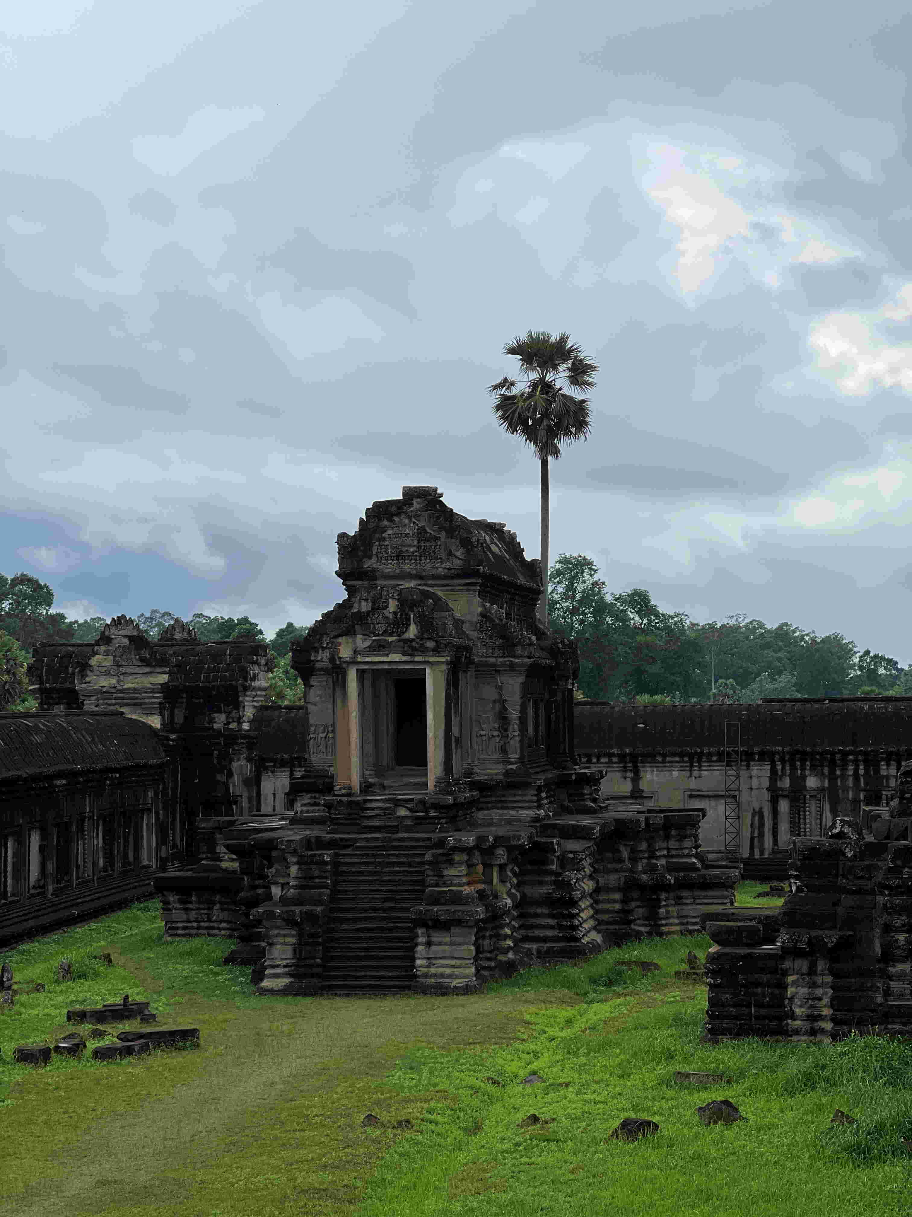  Angkor Wat Temple 